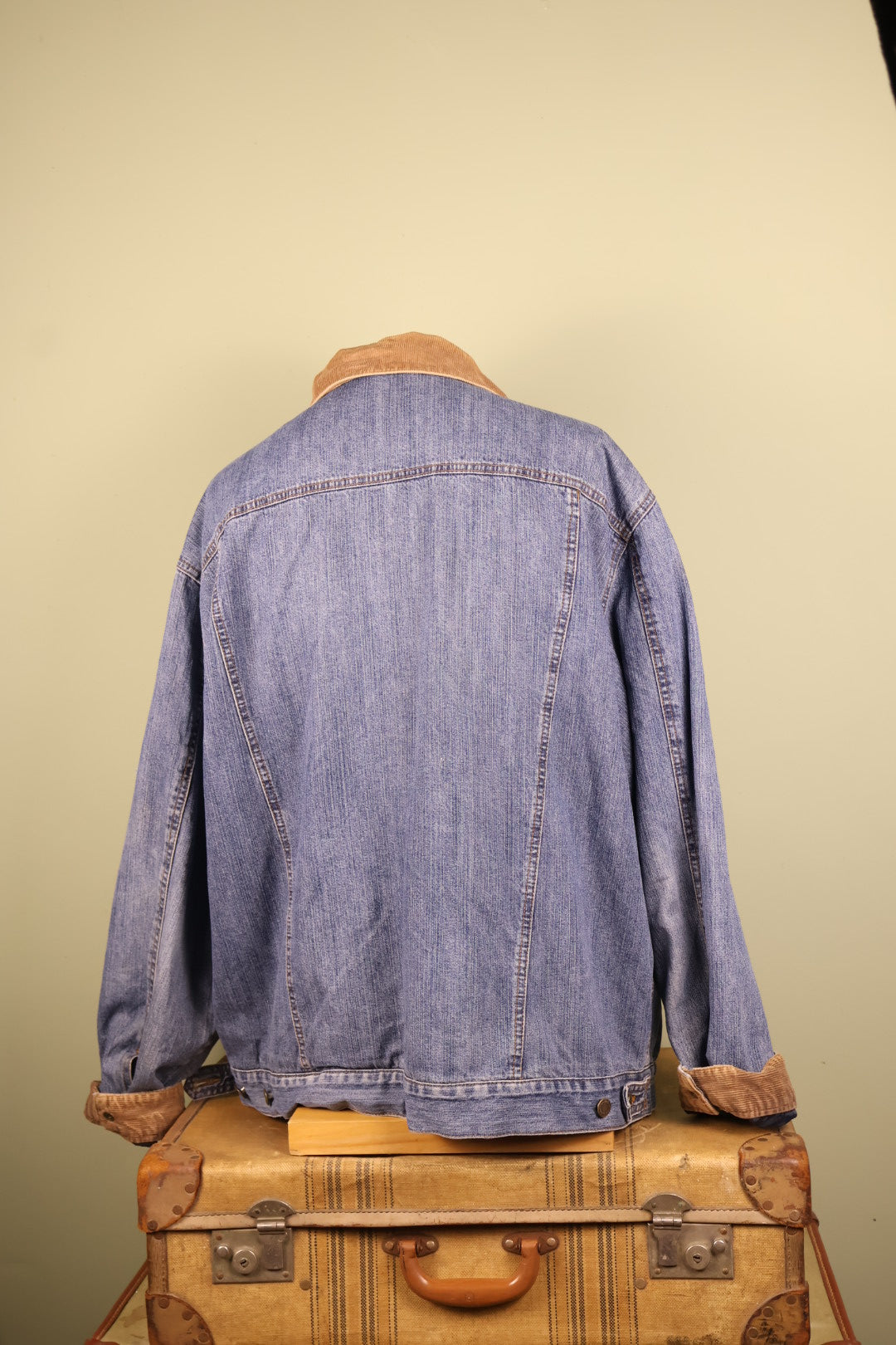 Vintage Wrangler Denim Trucker Jean Jacket Blanket Lined
